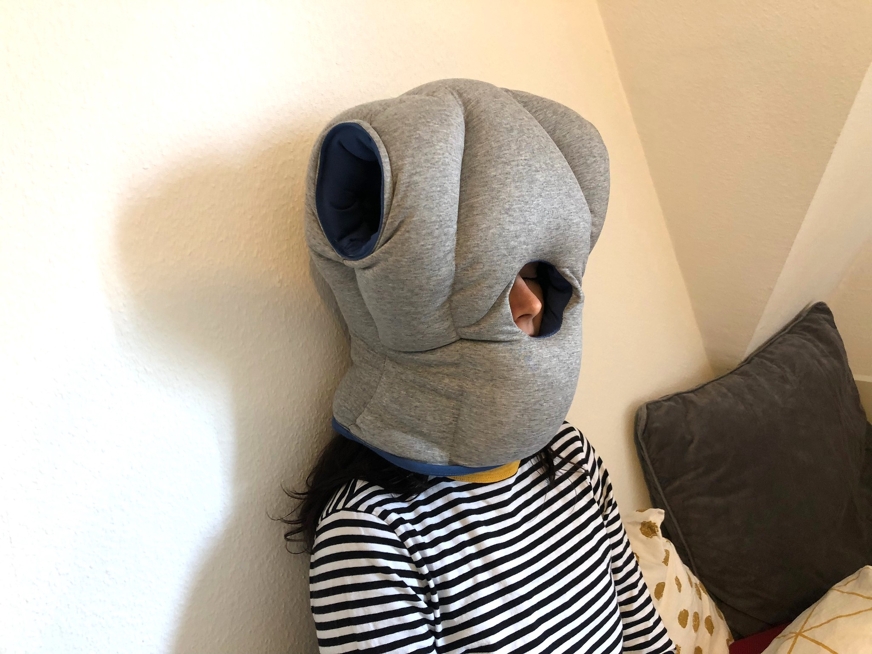 ostrichpillow form